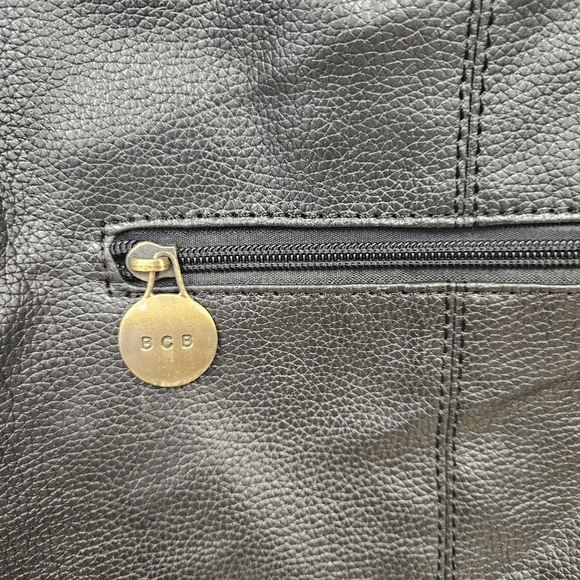 NWOT!!! Beautiful Large Hobo Style Shoulder Bag B C B by Biacci Inc - Picture 10 of 16